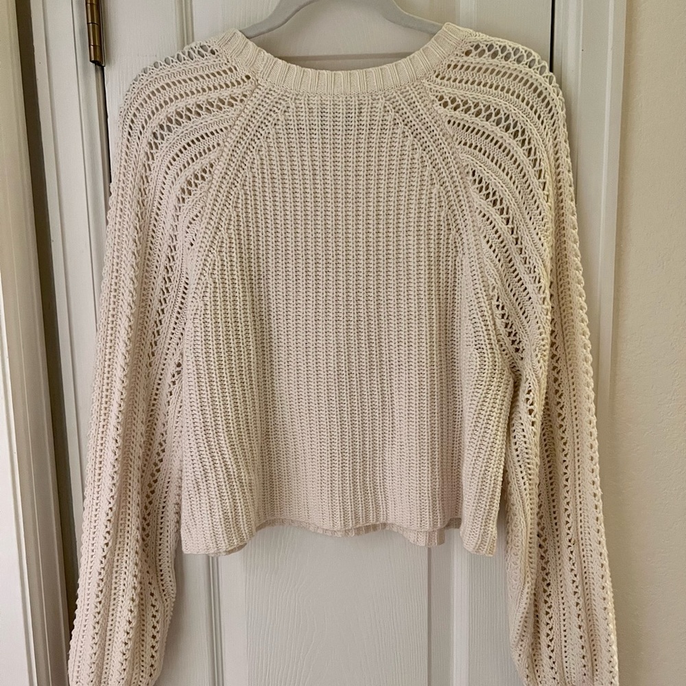 American Eagle Sweater